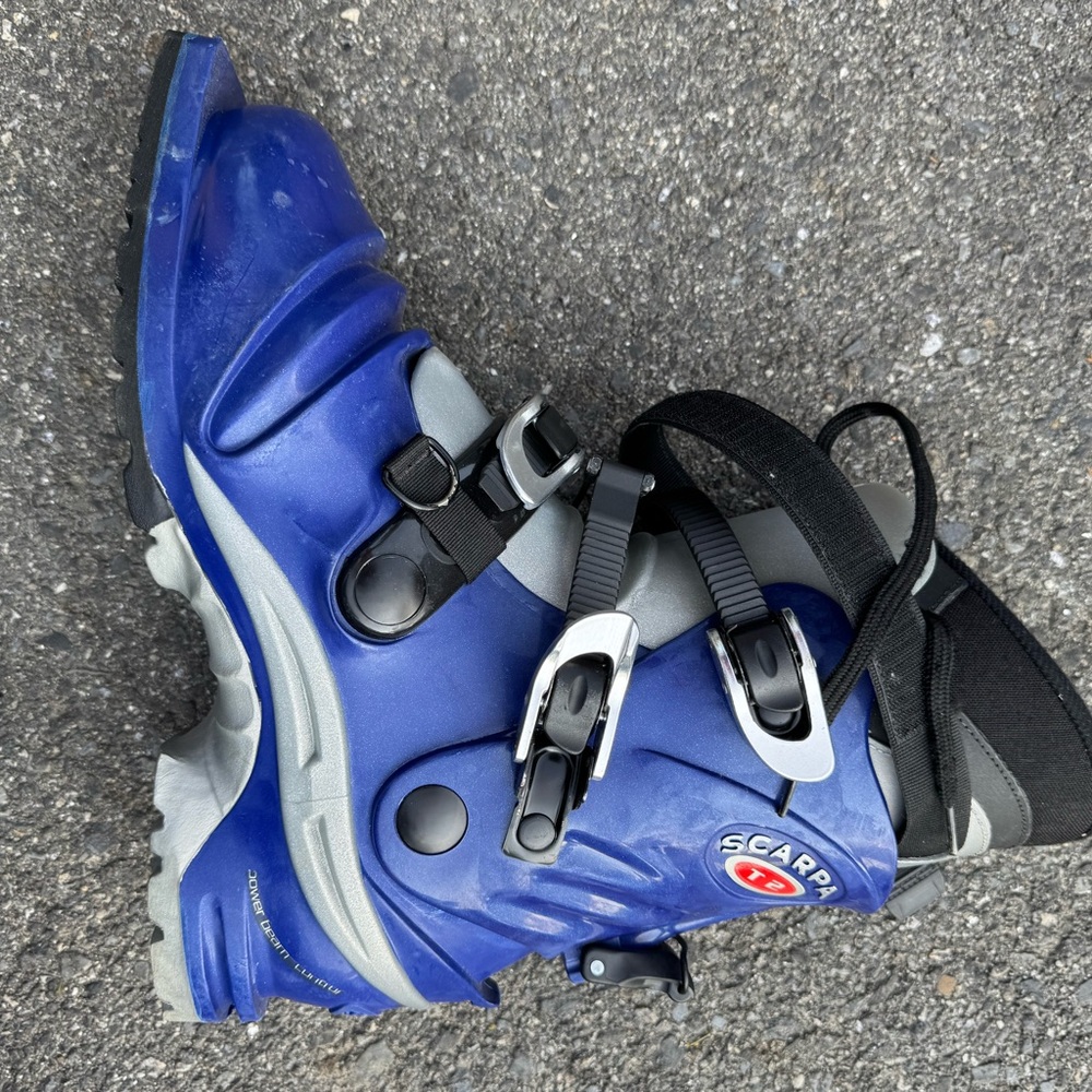 Scarpa Alpine Blue and Gray Boots